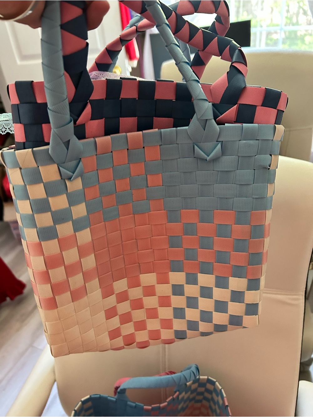4/$100 Kid Kiromi or Hello Kitty weaved colourful bags - Picture 5 of 5
